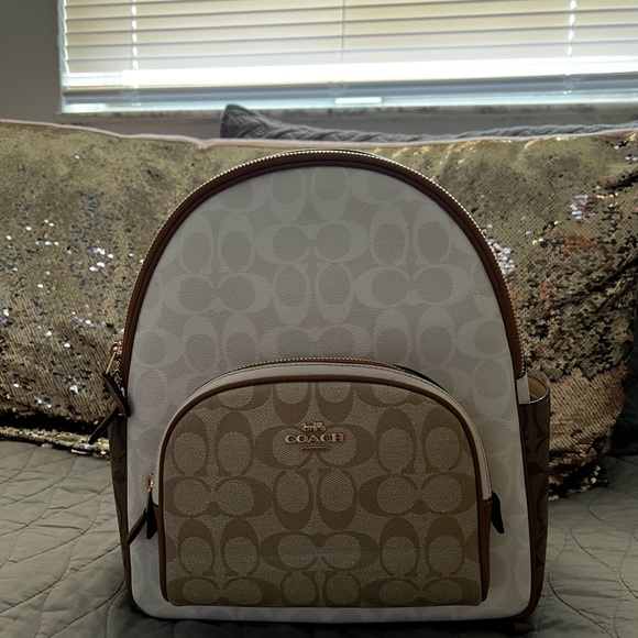 Coach backpack - Picture 1 of 5